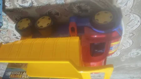 ماشین بازی زرین تویز مدل کامیون سوپر معدن F2