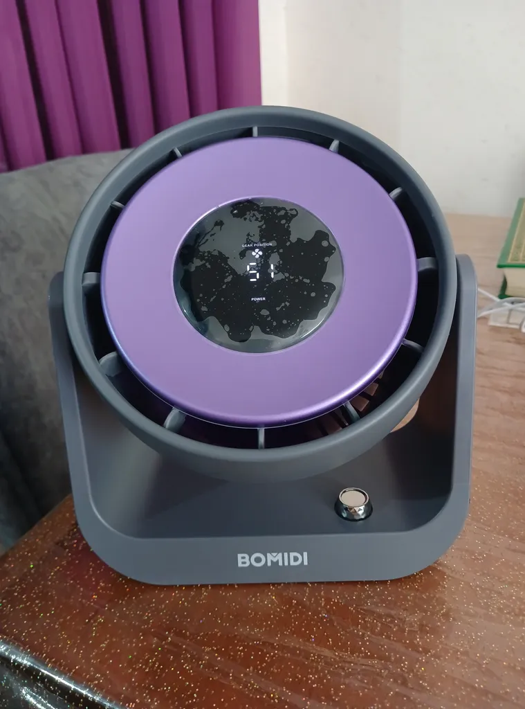 پنکه شارژی بمیدی مدل DF02 ظرفیت 4000 میلی آمپر ساعت