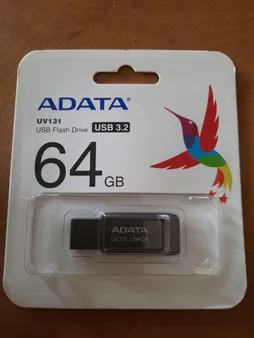 فلش مموری ای دیتا مدل UV131 ظرفیت 64 گیگابایت