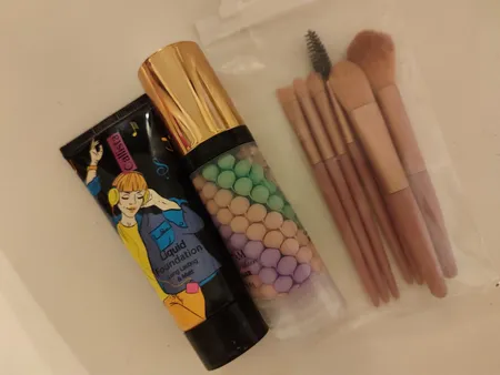 کرم پودر کالیستا مدل Long Lasting And Matt شماره M13 حجم 35 میلی لیتر