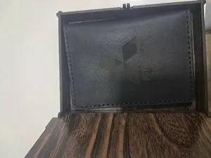 تجریه خرید کیف مدارک خودرو چرمینه اسپرت طرح میتسوبیشی کد 77024-B