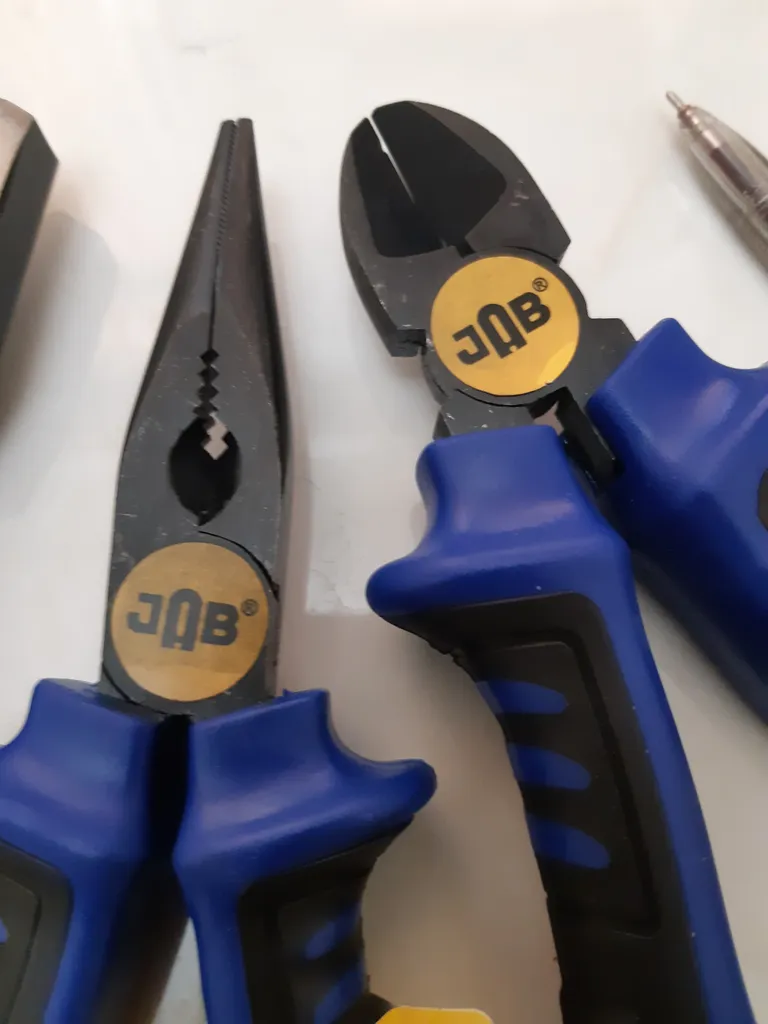 انبر دست و انبر سیم چین و انبر دم باریک جاب مدل JTP-9009 PRO