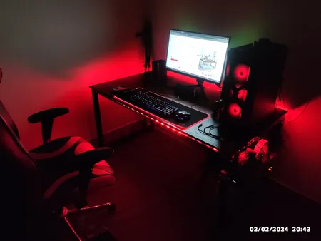 میز مدیریت دیزم مدل مونتاژی TLD_asm_150×80_Tri_BABRN