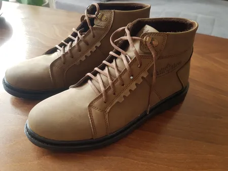 نیم بوت مردانه مدل شیک گام رنگ کرم