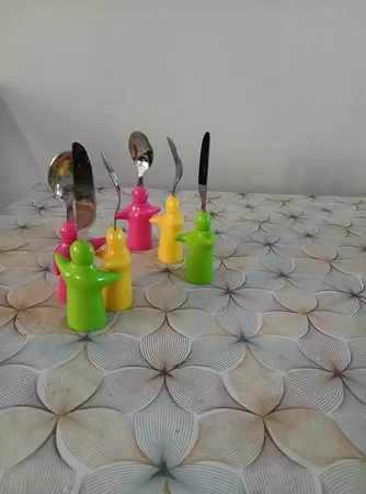 ست قاشق و چنگال و کارد کودک سی اند اس مدل هاگ 8619