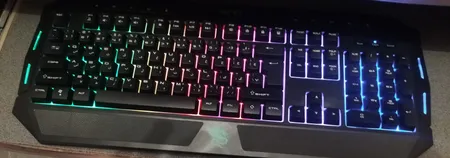 کیبورد گیمینگ تسکو مدل TK 8124، سوییچ ممبران، Full-Size، نورپردازی RGB LED