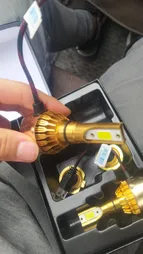 لامپ هدلایت خودرو مدل D9H7 بسته 2 عددی