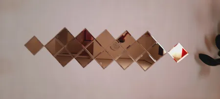 آینه دکوراتیو مدل روبی