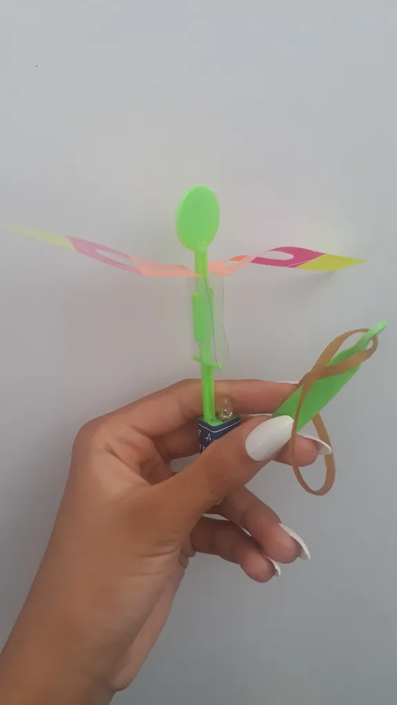 اسباب بازی راکت کوپتر مدل HY-588A