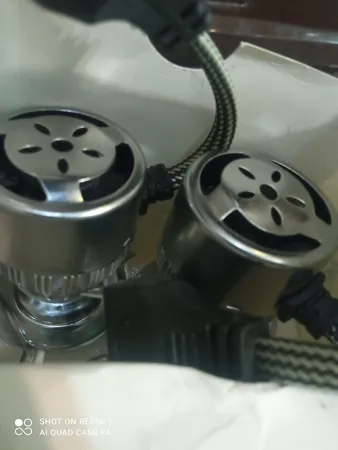 لامپ هدلایت خودرو مدل C6 H4 بسته دو عددی