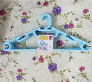 تجریه خرید چوب لباسی ارج پلاستیک کد 840 بسته 6 عددی