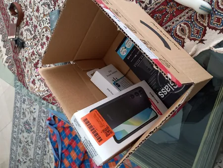 گوشی موبایل سامسونگ مدل Galaxy A16 4G دو سیم کارت ظرفیت 128 گیگابایت و رم 6 گیگابایت - ویتنام