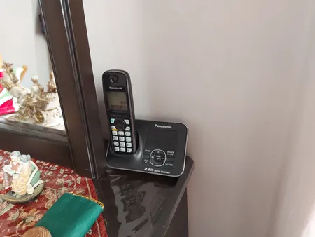 تلفن بی سیم پاناسونیک مدل KX-TG3721