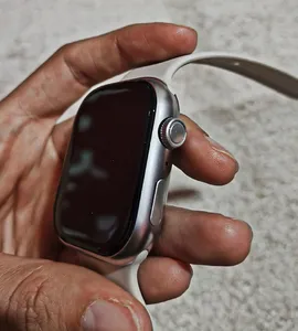 تجریه خرید ساعت هوشمند دبلیو اِس مدل WS-83 MAX دارای قابلیت های صفحه نمایش رنگی، صفحه نمایش لمسی، کنترل موسیقی (Music Player)، کنترل سطح اکسیژن خون، قابلیت مکالمه مستقیم، قابلیت تغییر طرح ساعت یا تم بند سیلیکون