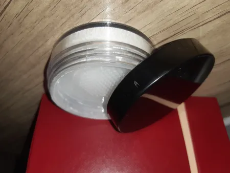 پودر تثبیت کننده آرایش لالا رخ شماره 05