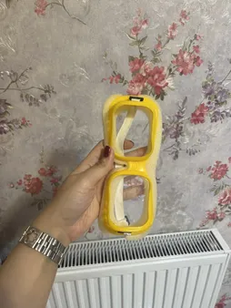 عینک ایمنی مدل Y2
