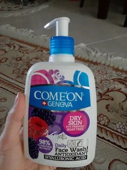 ژل شست‌وشوی صورت کامان مدل DRY حجم 500 میلی‌لیتر