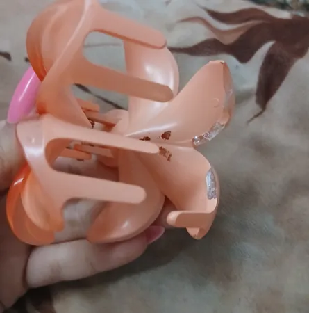 کلیپس مو زنانه مدل گل پلومریا کد brg 410