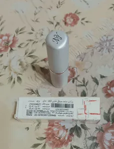 تجریه خرید رژ لب جامد مای مدل سیلکی شاین شماره 302