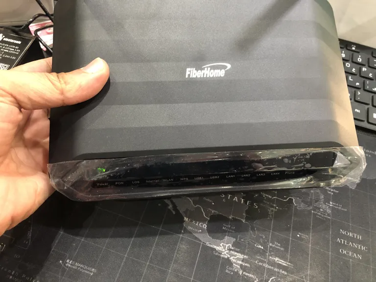 مودم روتر Gpon-ONT  فایبرهوم مدل HG6143D