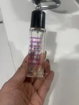 عطر جیبی زنانه فراگرنس پرشیا 116 مدل شنل چنس حجم 30 میلی‌لیتر به همراه عطر جیبی زنانه فراگرنس پرشیا 116 مدل ویکتوریا سکرت بامب شل