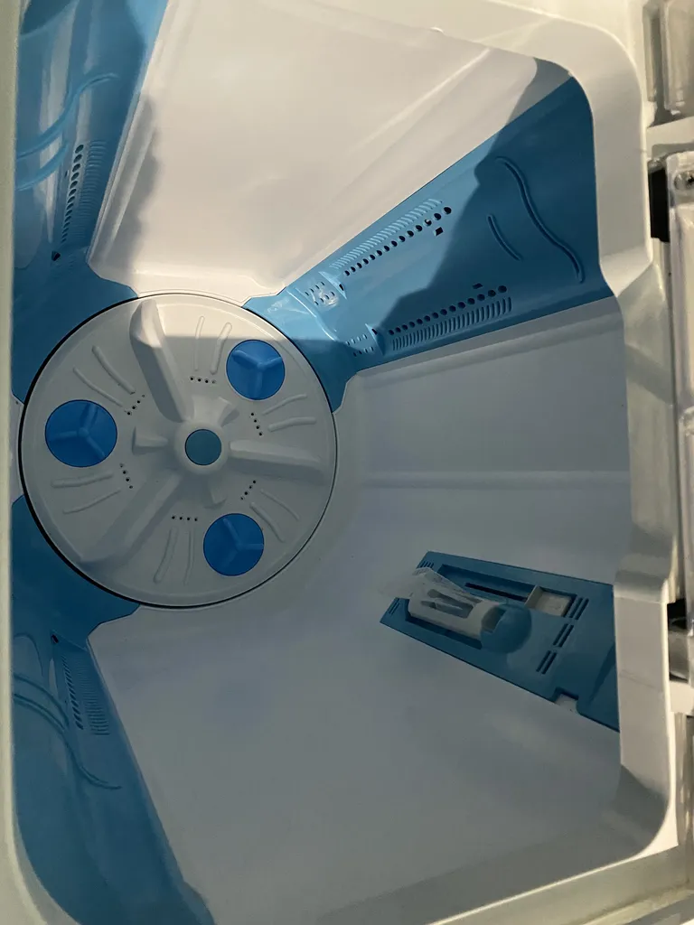 ماشین لباسشویی 8.5 کیلوگرم نیمه اتوماتیک ریتون مدل RWM-8502