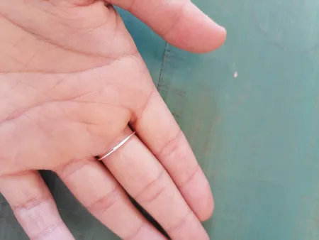 انگشتر نقره زنانه مدل گره H07