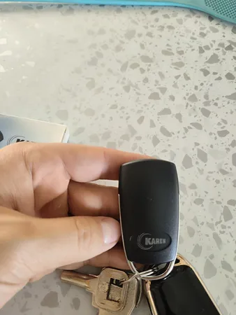 ریموت بلوتوثی دربازکن مدل azr کد Dezh-433