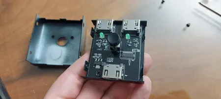 سوییچ 1 به 2 HDMI مدل AB