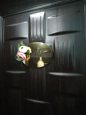 آویز درب سرویس بهداشتی مدل Pink مجموعه 2 عددی