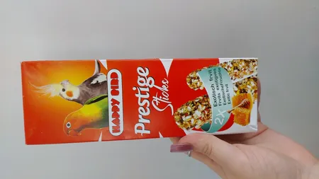 تشویقی طوطی هپی برد مدل استیک پرستیژ وزن 60 گرم