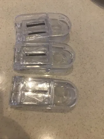 محفظه نگهداری و تقسیم قرص تی شین مدل T-S