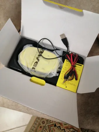 اسپیکر بلوتوثی قابل حمل آوی مدل Y200