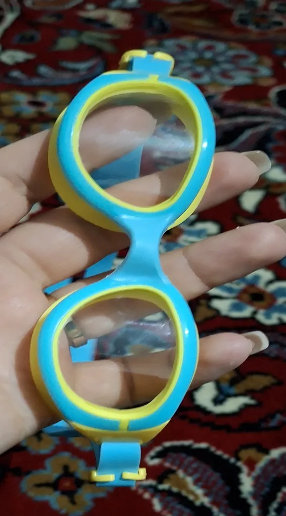 عینک شنا بچه گانه اسپدو کد 210