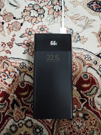 پاوربانک ریمکس مدل RPP-672 ظرفیت 20000 میلی آمپر ساعت