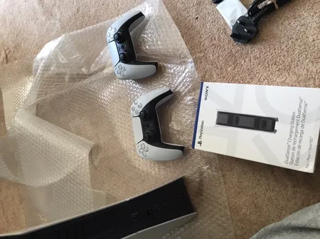 کنسول بازی سونی مدل PlayStation 5 Slim ظرفیت یک ترابایت ریجن 2016A اروپا به همراه دسته اضافی و پایه شارژر