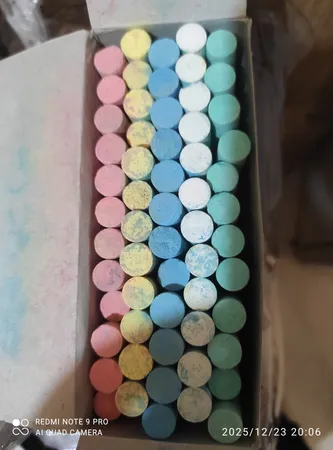 گچ رنگی مارو مدل X60 بسته 60 عددی