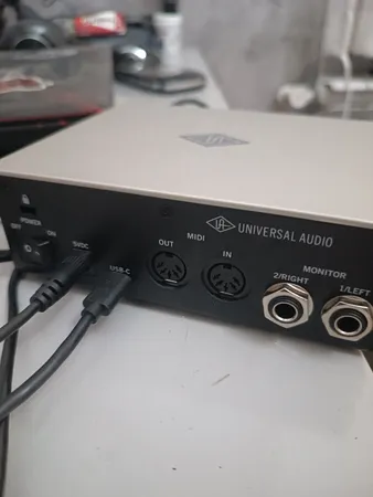 کارت صدا یونیورسال آدیو مدل USB-C