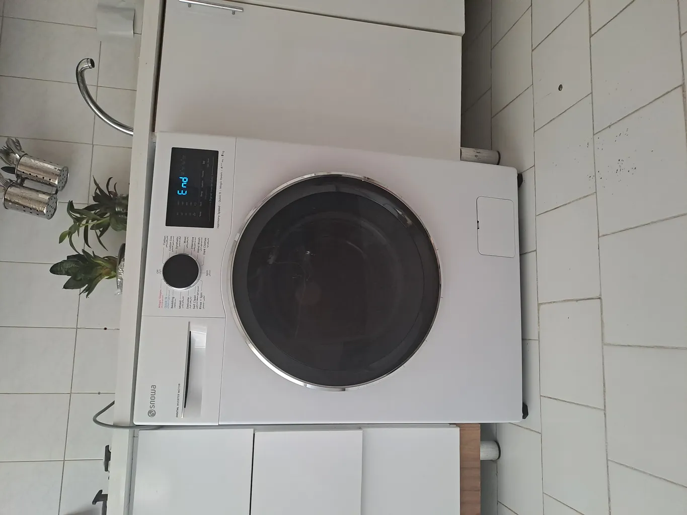 ماشین لباسشویی اسنوا مدل SWM-84W30 ظرفیت 8 کیلوگرم