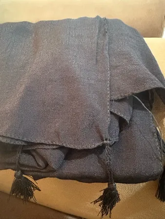 شال زنانه مدل نخی ساده منگوله دار خنک کد A-2261