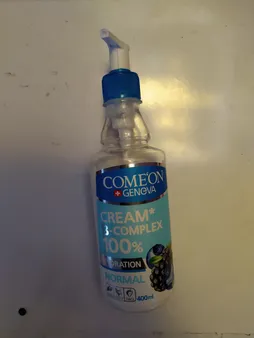 کرم مرطوب‌کننده کامان مدل Normal حجم 400 میلی‌لیتر