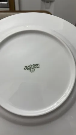 سرویس غذاخوری 28 پارچه چینی زرین ایران مدل ایتالیا اف بیدگل درجه عالی