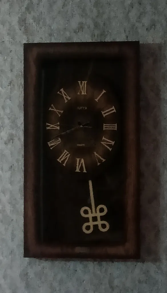 ساعت دیواری آرتا مدل 888