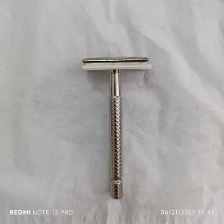 خودتراش لرا کد 1394