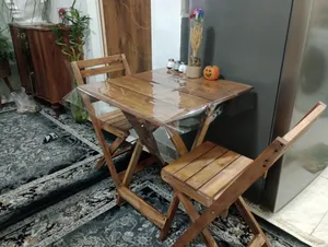 تجریه خرید میز و صندلی ناهاخوری 2 نفره مدل تاشو چوبی