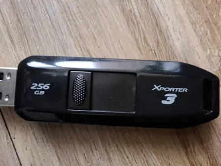 فلش مموری USB 3.2 پتریوت مدل Xporter 3 ظرفیت 256 گیگابایت