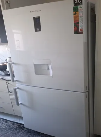 یخچال فریزر  22 فوت امرسان طرح فریزر پایین مدل CB22H