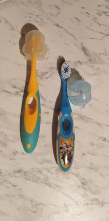 مسواک کودک بیبی لند مدل 379 با برس خیلی نرم