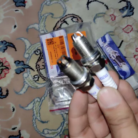 شمع خودرو شمع نور مدل F7LTCR بسته 4 عددی