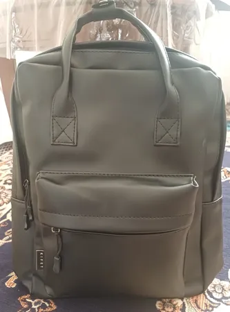 کوله پشتی مدل چرمی مینیمال